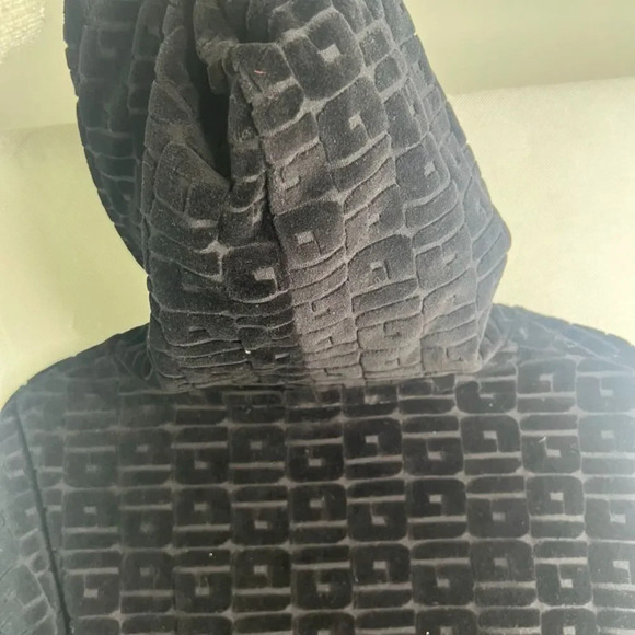 Guess Black Textured Hooded Cropped Sweater‎ Size Small - Picture 3 of 13